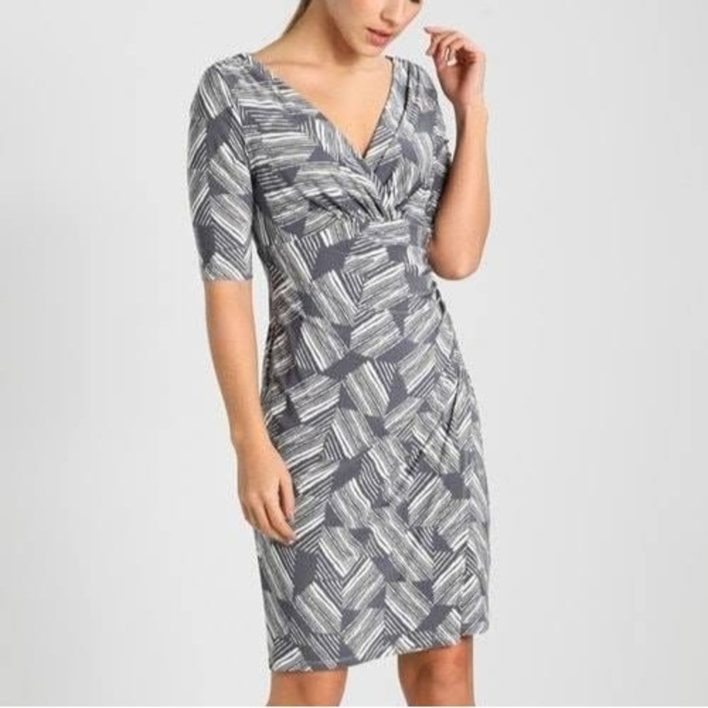 LAUREN Ralph Lauren Dress Size 14 Gray Short Sleeve Faux Wrap Knee Length